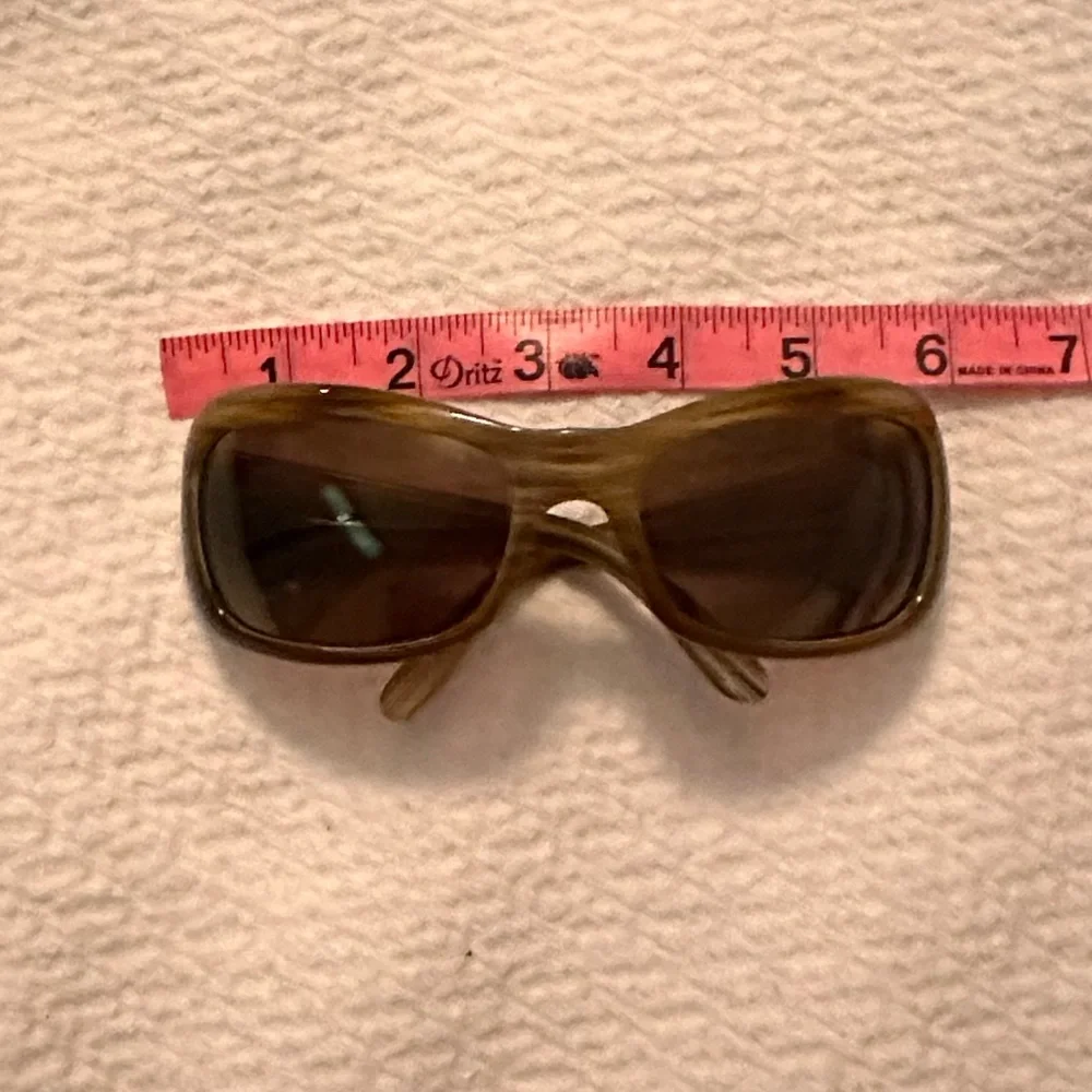 Maui Jim Polarized Sandstone Hibiscus Wrap MJ 134-22 Pre Loved AUTHENTIC